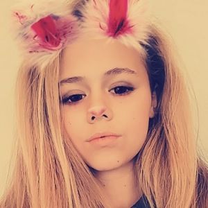 Meet your Posher, Emerald